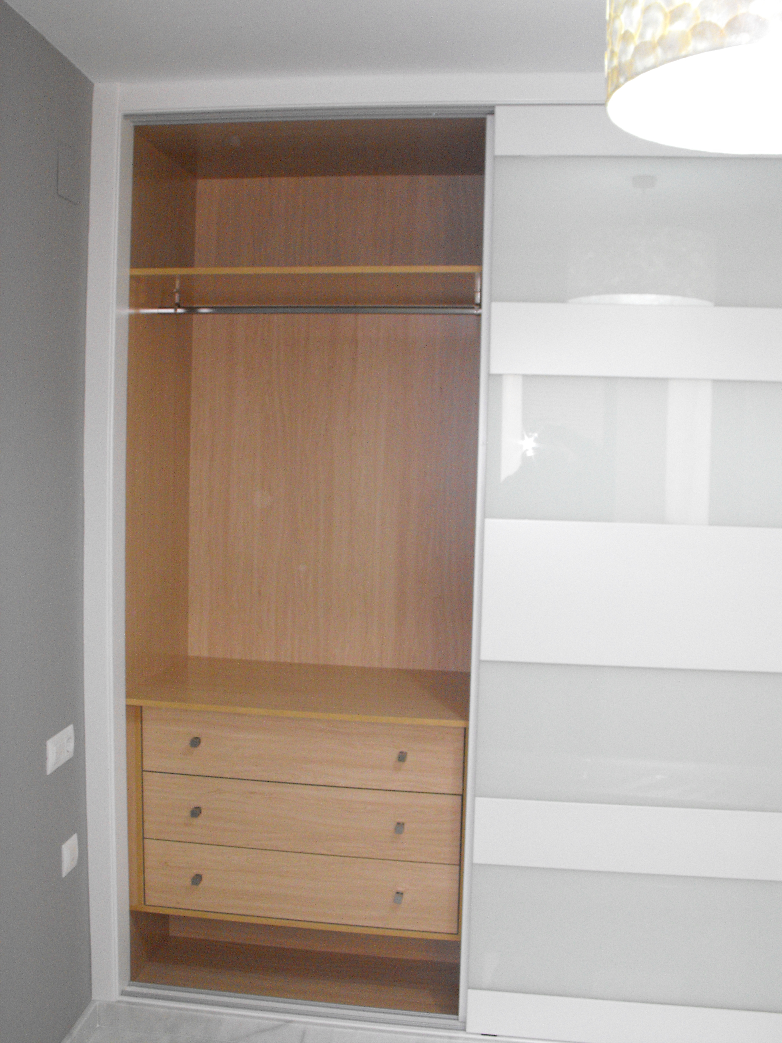 Armarios - Carpintería Hermanos Arcas